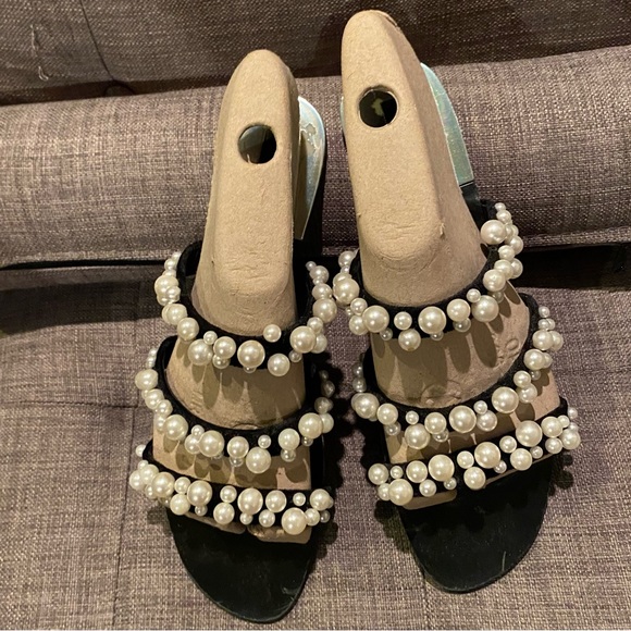 Zara Chunky Pearl Sandals - Picture 7 of 9